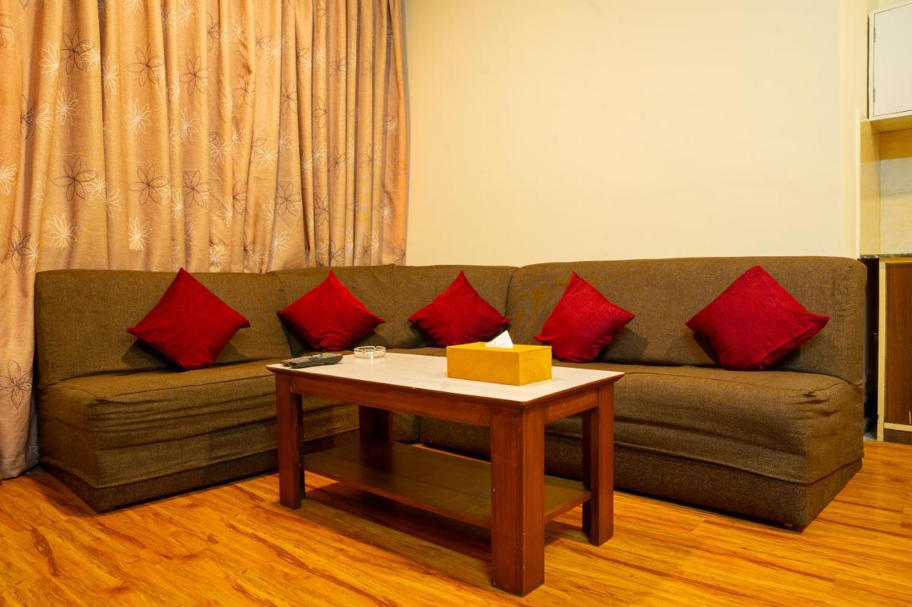 Atlas Serviced Apartments Jawlakhel Extérieur photo