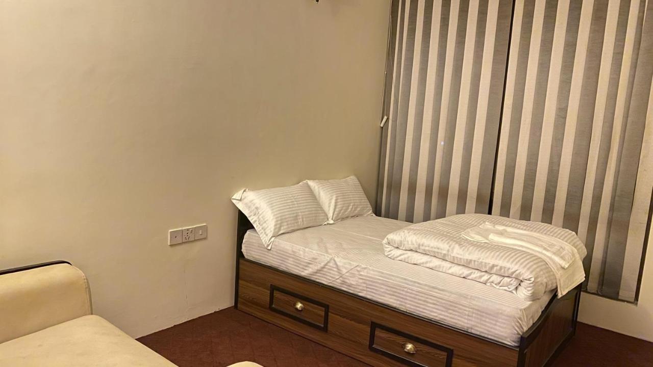 Atlas Serviced Apartments Jawlakhel Extérieur photo